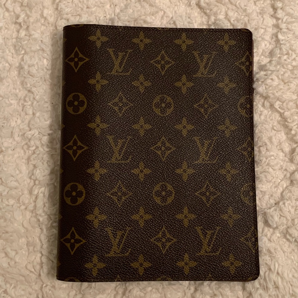 ❌❌❌SOLD❌❌❌Louis Vuitton Desk Agenda Cover